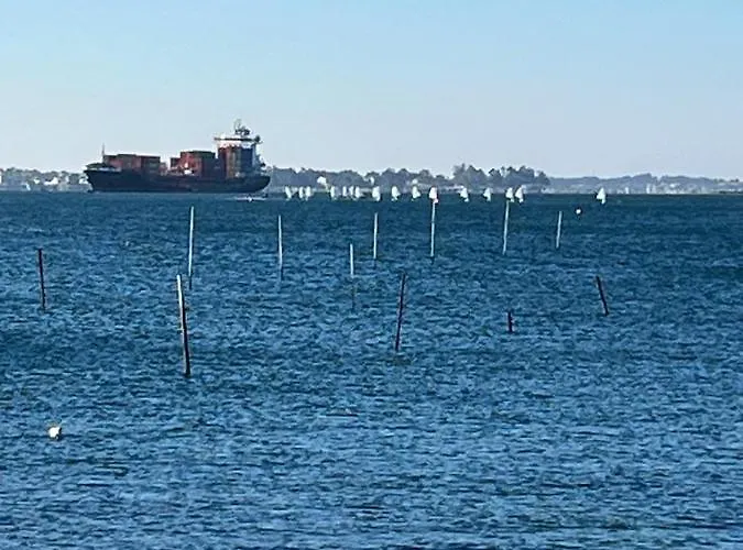 Casa Maeca. En La Playa Y Recien Reformada. ヴィラ ビラガルシーア・デ・アロウサ